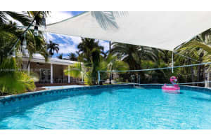 701 Hollywood Blvd, Hollywood, FL 33019, - MLS#A12014483