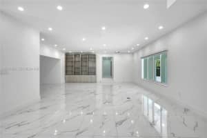 711 Sunset Dr, Coral Gables, FL 33146, - MLS#A12014486