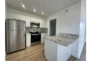 1413 N Dixie Hwy #4, Fort Lauderdale, FL 33304, - MLS#A12014515