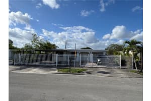 222 W 37th St #0, Hialeah, FL 33012, - MLS#A12014524