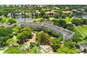 821 Cypress Blvd APT 307, Pompano Beach, FL 33069, - MLS#A12014538