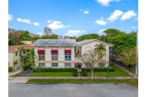 234 Antiquera Ave 3, Coral Gables
