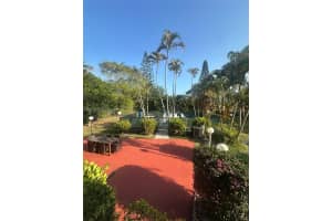 3910 Crystal Lake Dr 201, Deerfield Beach