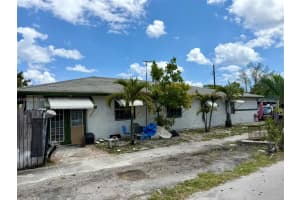 141 SW 2nd St, Deerfield Beach, FL 33441, - MLS#A12014578