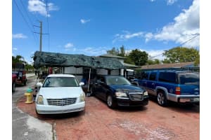 141 SW 2nd St, Deerfield Beach, FL 33441, - MLS#A12014578