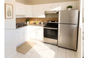 651 NW 42nd Ct APT 214, Pompano Beach, FL 33064, - MLS#A12014605