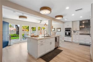 1240 Pierce St #1240, Hollywood, FL 33019, - MLS#A12014608