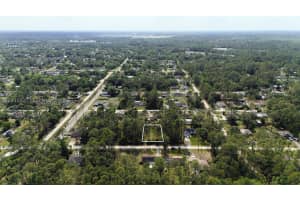 2124 East Pwky Deland, FL 32724 - MLS#A12014647