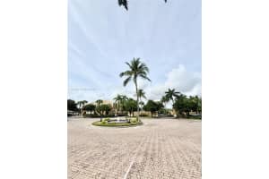 8030 N Nob Hill Rd APT 105, Tamarac, FL 33321, - MLS#A12014664