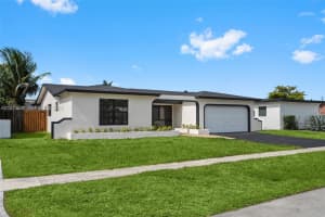 10171 NW 24th St, Sunrise, FL 33322, - MLS#A12014667