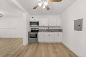 255 Beacom Blvd, Miami, FL 33135, - MLS#A12014679