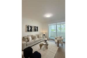 9172 Collins Ave 212, Surfside