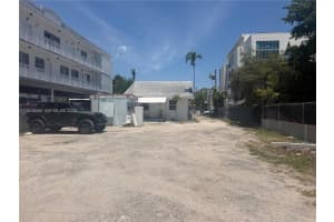 1236 NW 5th St, Miami, FL 33125, - MLS#A12014688