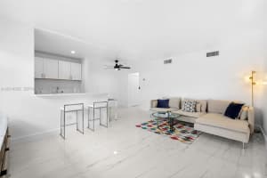 7333 Gary Ave APT 202, Miami Beach, FL 33141, - MLS#A12014692