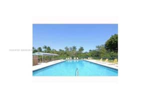 115 Royal Park Dr 4b, Oakland Park