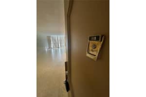 Building 3, 2000 Atlantic Shores Blvd APT 118, Hallandale Beach, FL 33009, - MLS#A12014722