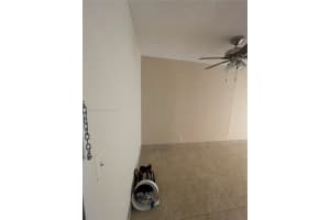 Building 3, 2000 Atlantic Shores Blvd APT 118, Hallandale Beach, FL 33009, - MLS#A12014722