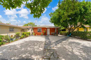 2385 NW 32nd St, Miami, FL 33142, - MLS#A12014723