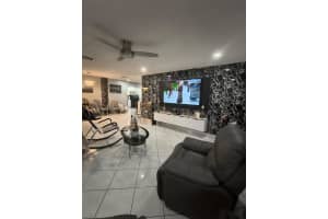 8600 NW 57th Ct, Tamarac, FL 33321, - MLS#A12014726