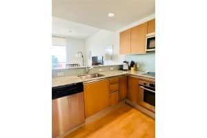 Avenue on Brickell, 1060 Brickell Ave APT 3709, Miami, FL 33131, - MLS#A12014744