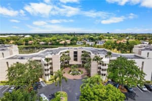 5850 Camino Del Sol 404, Boca Raton