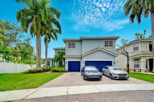 1580 Sw 164th Ave, Pembroke Pines