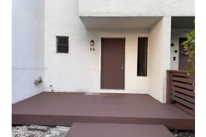 1901 Nw S River Dr 56-f, Miami