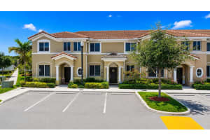 2382 SE 10th St, Homestead, FL 33035, - MLS#A12014814