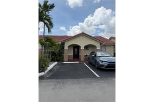 7101 W 24th Ave 14, Hialeah
