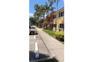990 NE 33rd Terrace UNIT 104, Homestead, FL 33033, - MLS#A12014849