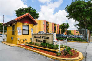 4801 Nw 7th St, Miami