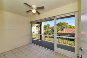 250 Layne Blvd APT 205, Hallandale Beach, FL 33009, - MLS#A12014863
