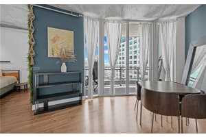690 SW 1st Ct APT 1934, Miami, FL 33130, - MLS#A12014875