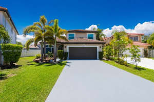 18168 Sw 3rd St, Pembroke Pines