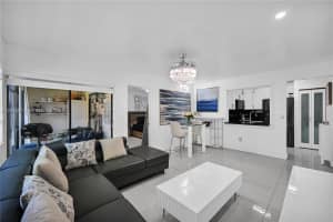 6535 W 26th Dr Apt 23-39, Hialeah, FL 33016, - MLS#A12014913