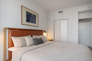 11 NE 6th St #1210, Miami, FL 33132, - MLS#A12014924