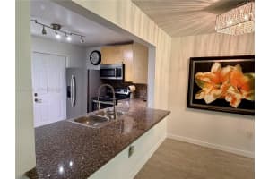 1351 Ne 191st St E119, Miami