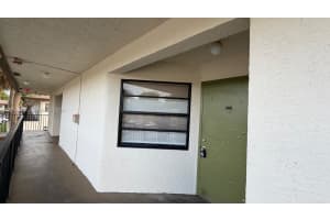4010 Lakeside Dr #4010, Tamarac, FL 33319, - MLS#A12014948