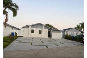 19527 NW 50th Ct, Miami Gardens, FL 33055, - MLS#A12014962
