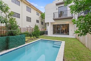 909 NE 16th Ave, Fort Lauderdale, FL 33304, - MLS#A12014975