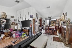9131 NW 31st Pl, Sunrise, FL 33351, - MLS#A12014977