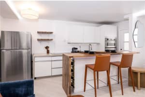 525 Meridian Ave APT 203, Miami Beach, FL 33139, - MLS#A12015029