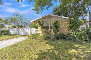 2005 NW 11th Ave, Fort Lauderdale, FL 33311, - MLS#A12015056