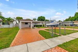 1820 N 27th Ave, Hollywood, FL 33020, - MLS#A12015070