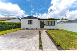 3250 Sw 68th Ave, Miami