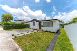3250 SW 68th Ave, Miami, FL 33155, - MLS#A12015072