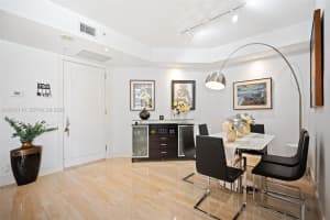 888 Brickell Key Dr APT 609, Miami, FL 33131, - MLS#A12015115