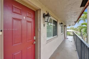 3050 NE 5th Terrace APT 13, Wilton Manors, FL 33334, - MLS#A12015136