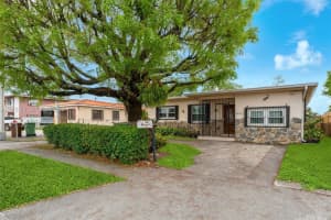 2674 W 8th Ct, Hialeah, FL 33010, - MLS#A12015165
