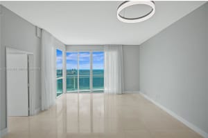 950 Brickell Bay Dr APT 4610, Miami, FL 33131, - MLS#A12015180
